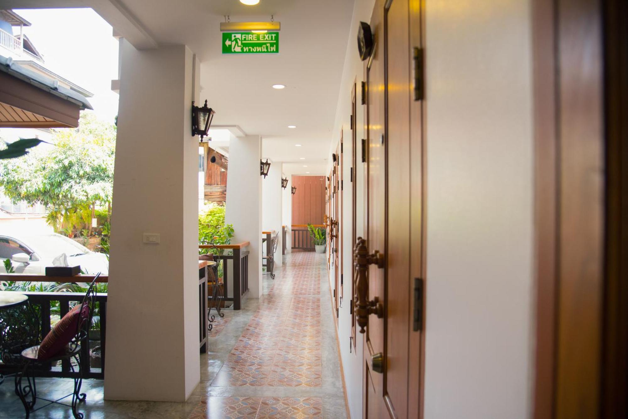 Gordnuea Boutique House Bed and Breakfast Chiang Mai Eksteriør billede