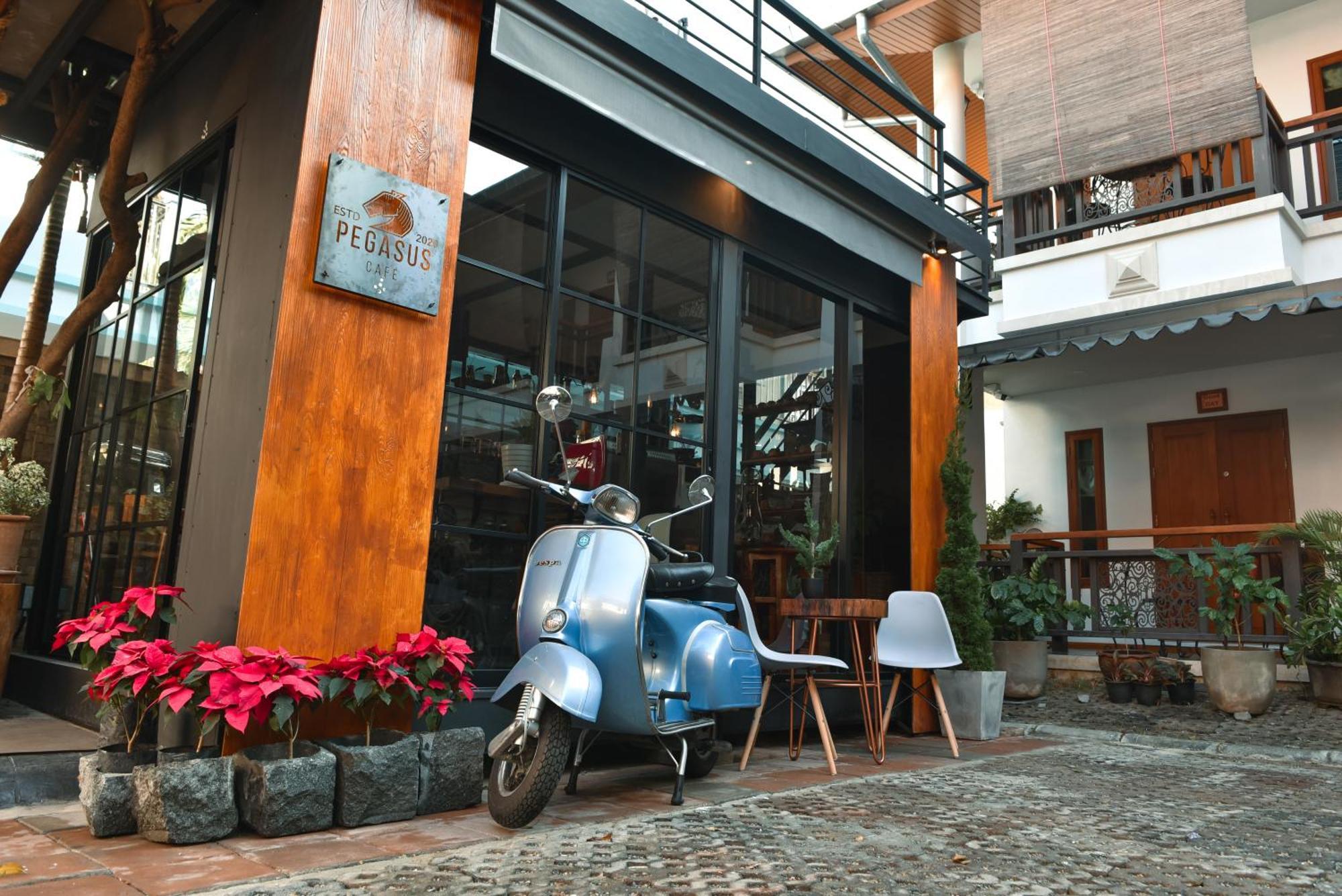 Gordnuea Boutique House Bed and Breakfast Chiang Mai Eksteriør billede