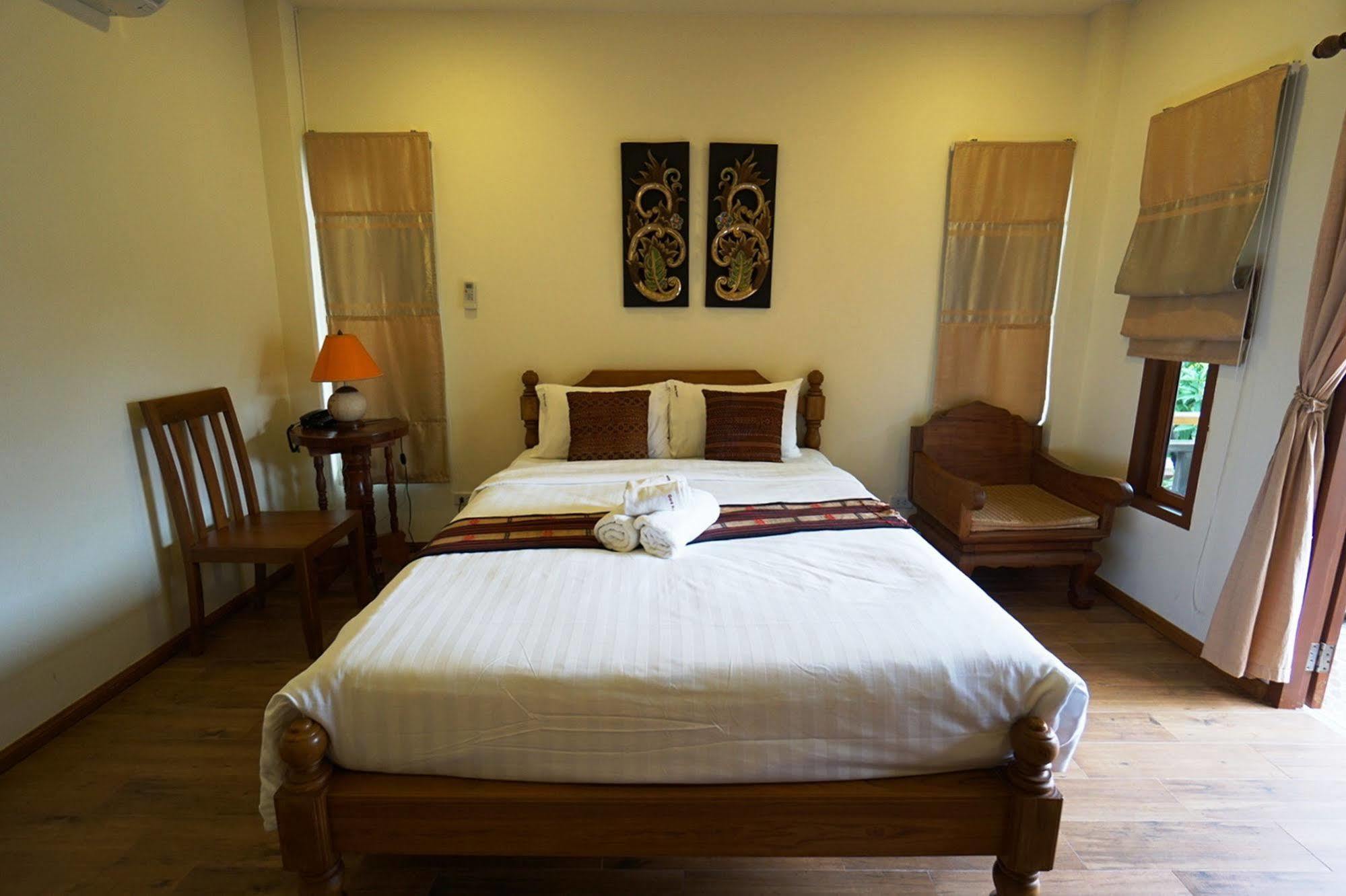 Gordnuea Boutique House Bed and Breakfast Chiang Mai Eksteriør billede