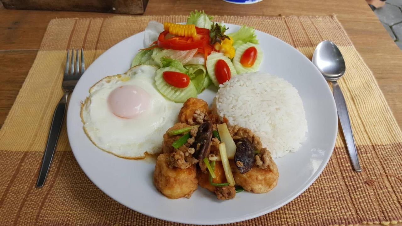 Gordnuea Boutique House Bed and Breakfast Chiang Mai Eksteriør billede